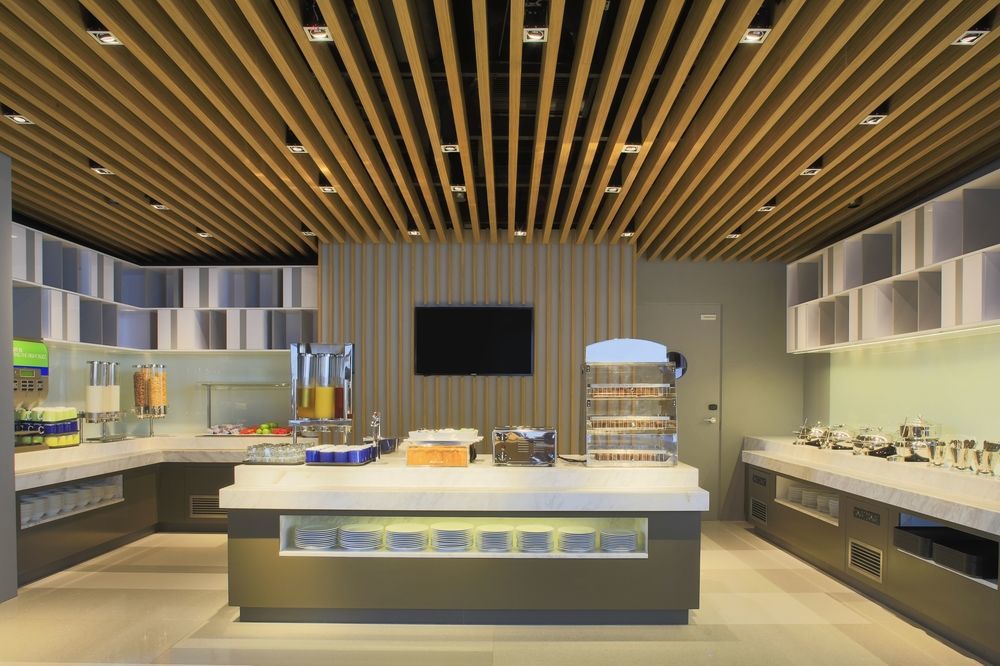 Khách sạn Express Orchard Road By Ihg 4*